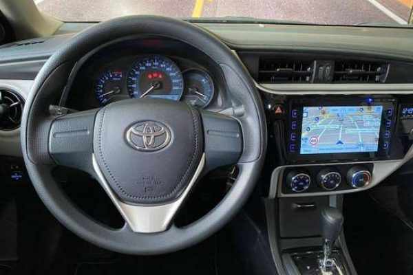 toyota-corolla-1.8-gli-16v-flex-4p-automatico-wmimagem13594654340